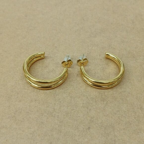 Earrings - Picture 9 of 11